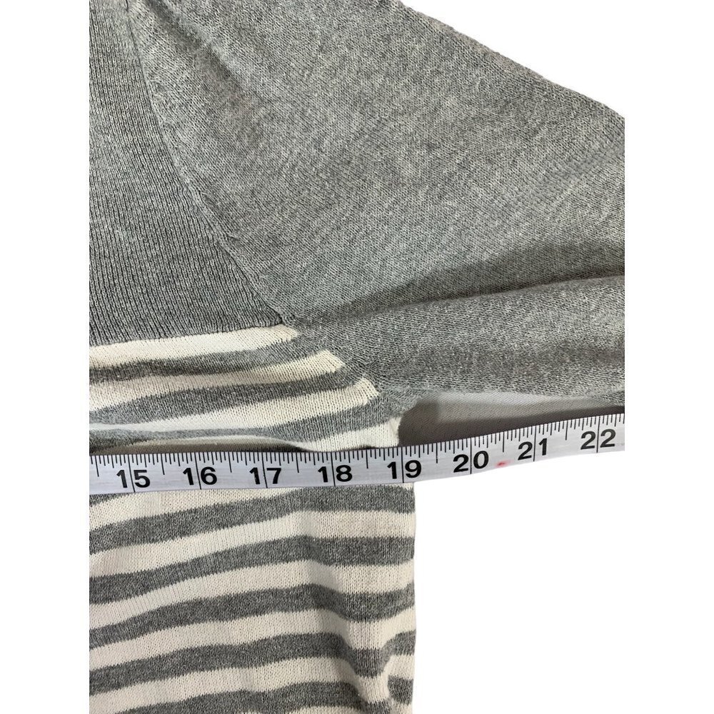 A.N.A Women's Light Grey & White Stripped Sweater Top - Picture 6 of 7
